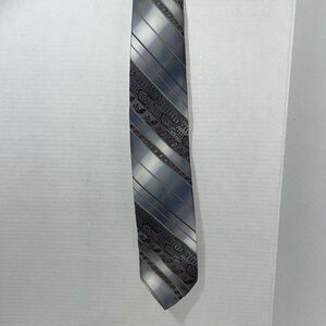 The Crown Collection Paisley Mens Neck Tie Gray Blue Silver Black Stripe‎
